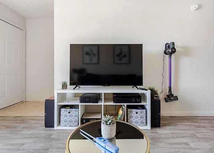 Apartment Stylish And Cozy Townhouse *