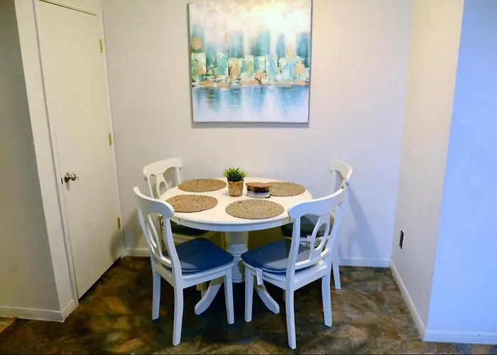 Stylish And Cozy Townhouse Killeen