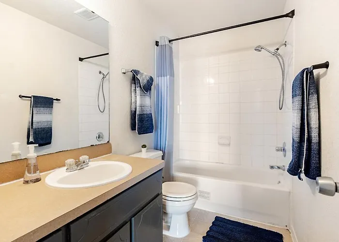 Stylish And Cozy Townhouse * Killeen